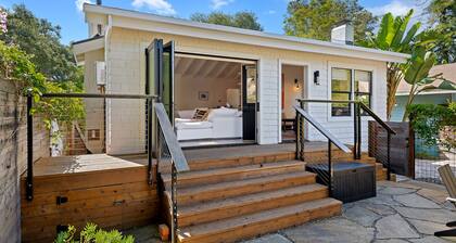 Humphrey House | Walk to Beach, Coast Village Rd, 3 En Suite Bedrooms
