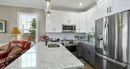 Nashville Lakeview Townhome W Rooftop Deck・Views