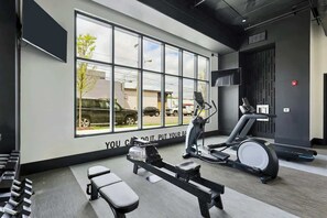 Fitness facility - Muse - Stylish & contemporary 5th floor condo in downtown w/WiFi, balcony (Nashville)