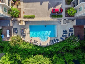 Pool - 2nd Floor Condo W Partial River View Near Park (Nashville)