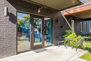 Exterior detail - Downtown Nashville Condo (Nashville)