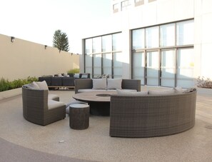 Terrace/patio - Depa de lujo en Dúo 24 | Alberca, gym y seguridad (Zapopan)