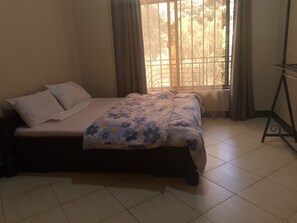 Family Apartment, Mountain View | Blackout curtains, iron/ironing board, free WiFi