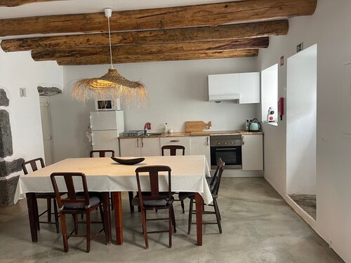 Holiday Home 'Casa Baía Da Lagoa' with Sea View and Wi-Fi