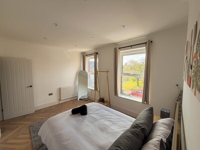 The Signature Stay- 3 bed home, Premium Living, everytime