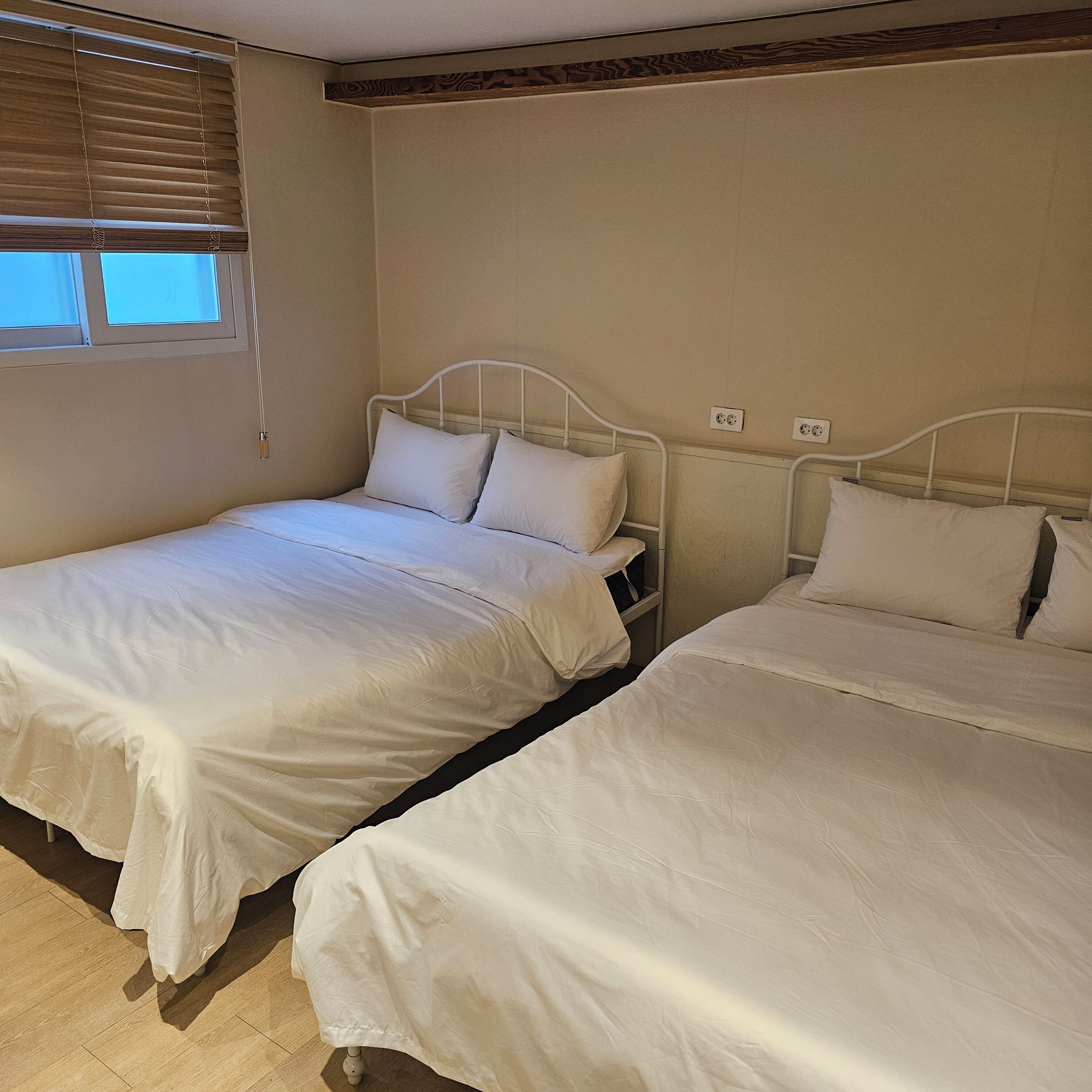 Basic Quadruple Room, 2 Queen Beds | Free WiFi