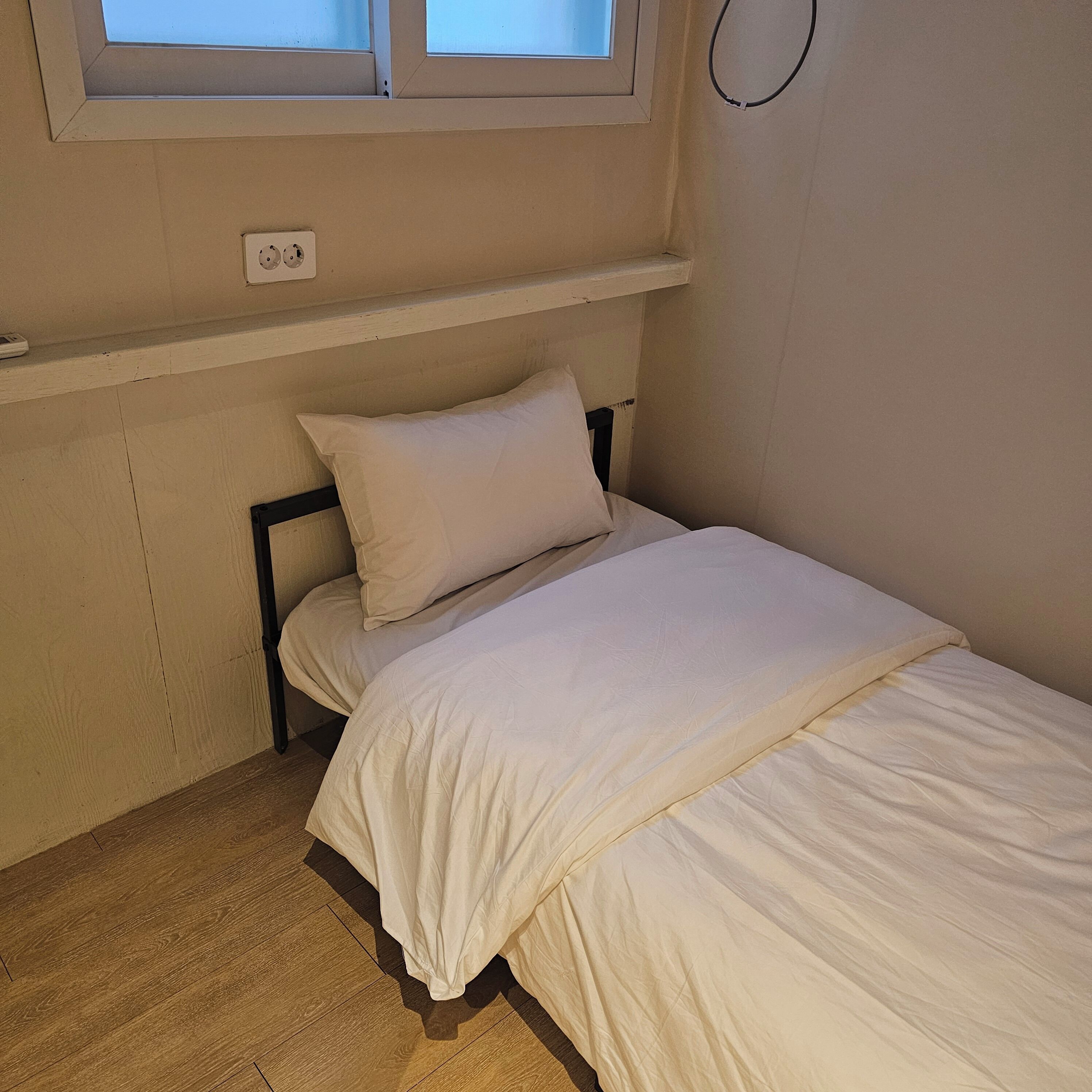Basic Double or Twin Room, 2 Twin Beds | Free WiFi