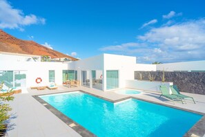Beheizter Pool