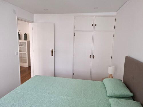 4 -As Floor 2 bedroom House Center