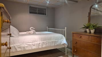 House, 1 Bedroom