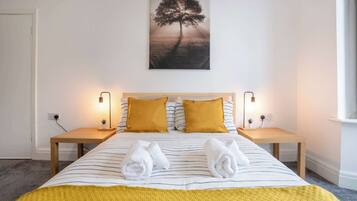 WiFi, bed sheets