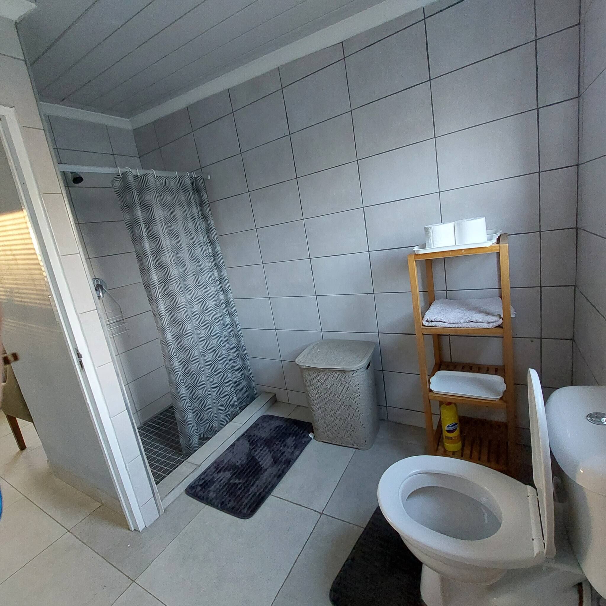 Maison, 3 chambres, accessible aux personnes à mobilité réduite | Salle de bain