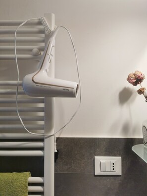 Miscellaneous - Comfortable Apartment Steps from the Red Metro Line (Milano)