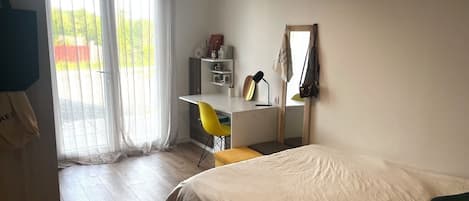 2 chambres, Wi-Fi gratuit, draps fournis