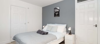 4BR Home-Parking-Near Falkirk & Stirling-Sleeps 6