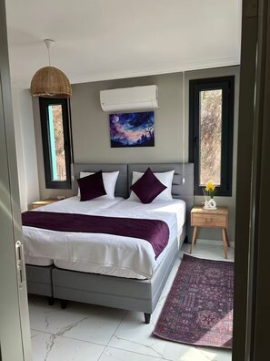 4 chambres, fer et planche à repasser, Wi-Fi, draps fournis