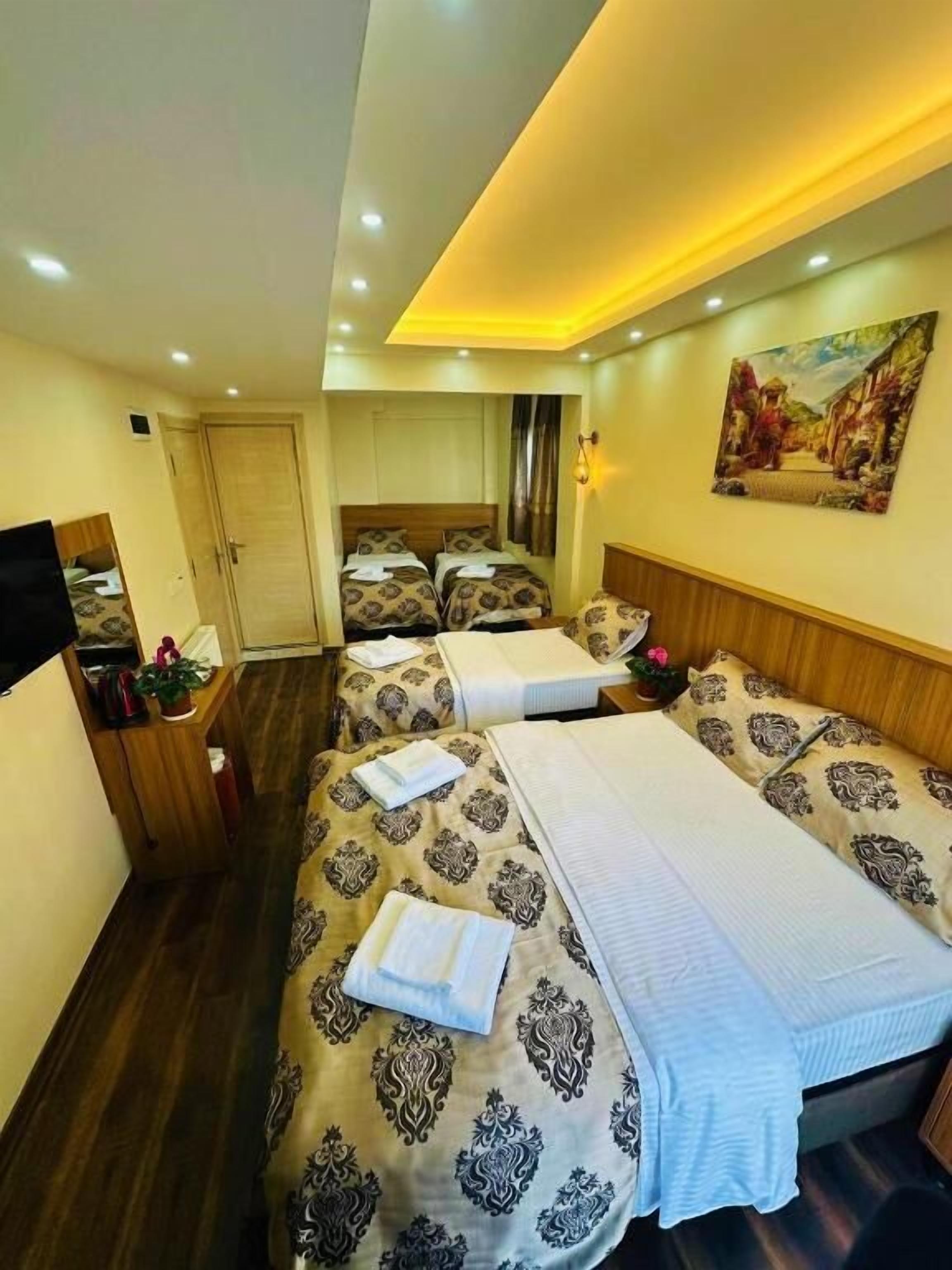 Ropa de cama de alta calidad y minibar 