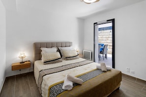 WiFi, bed sheets - Apartment 'Chez Corinne Et Paul' with Wi-Fi and Air Conditioning (Propriano)