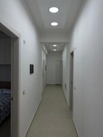 Camera doppia, balcone (Palmarola) | Interni