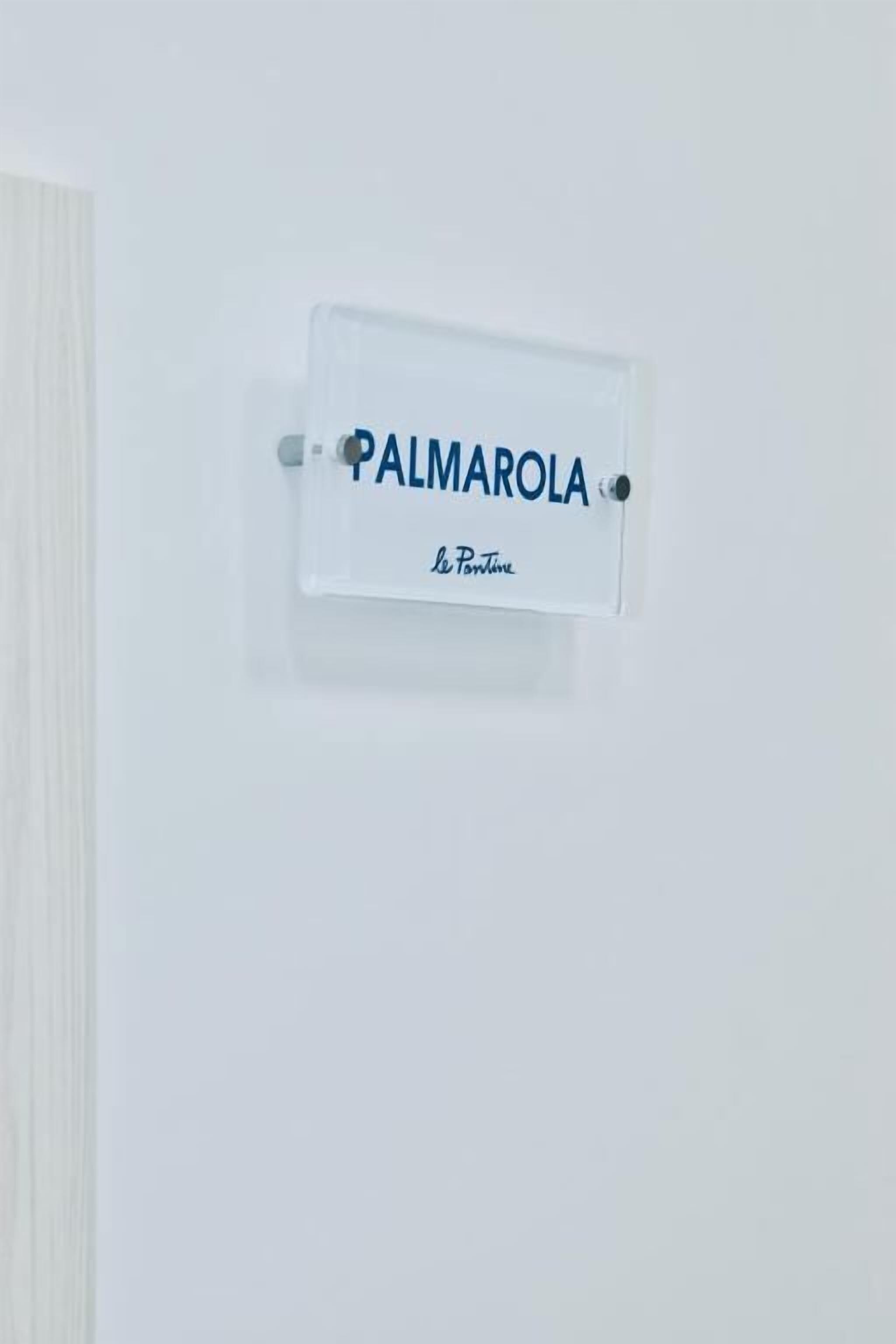 Chambre Double, balcon (Palmarola) | Coffres-forts dans les chambres, bureau, chambres insonorisées
