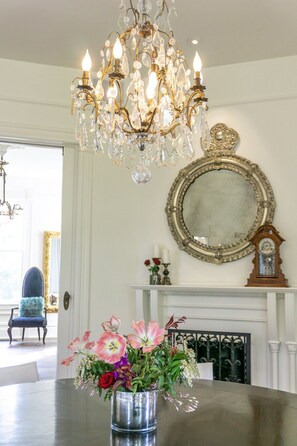 Interior - Inn at Park Winters (Winters)