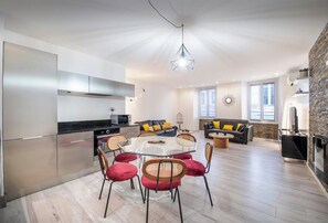Interior - Beautiful Apartment for 6 People in the Heart of Cannes—Perfect for Conferences and Vacations (Cannes)