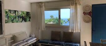 Salento House with Ocean View, Just 50 Meters from the Sea in Marina di Novaglie - Salento