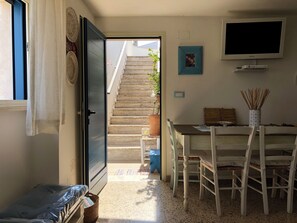 Interior - Salento House with Ocean View, Just 50 Meters from the Sea in Marina di Novaglie - Salento (Marina di Novaglie)