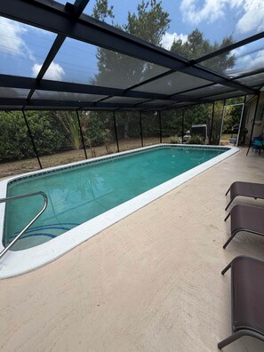 A heated pool - Sarasota House With Pool (Southgate)