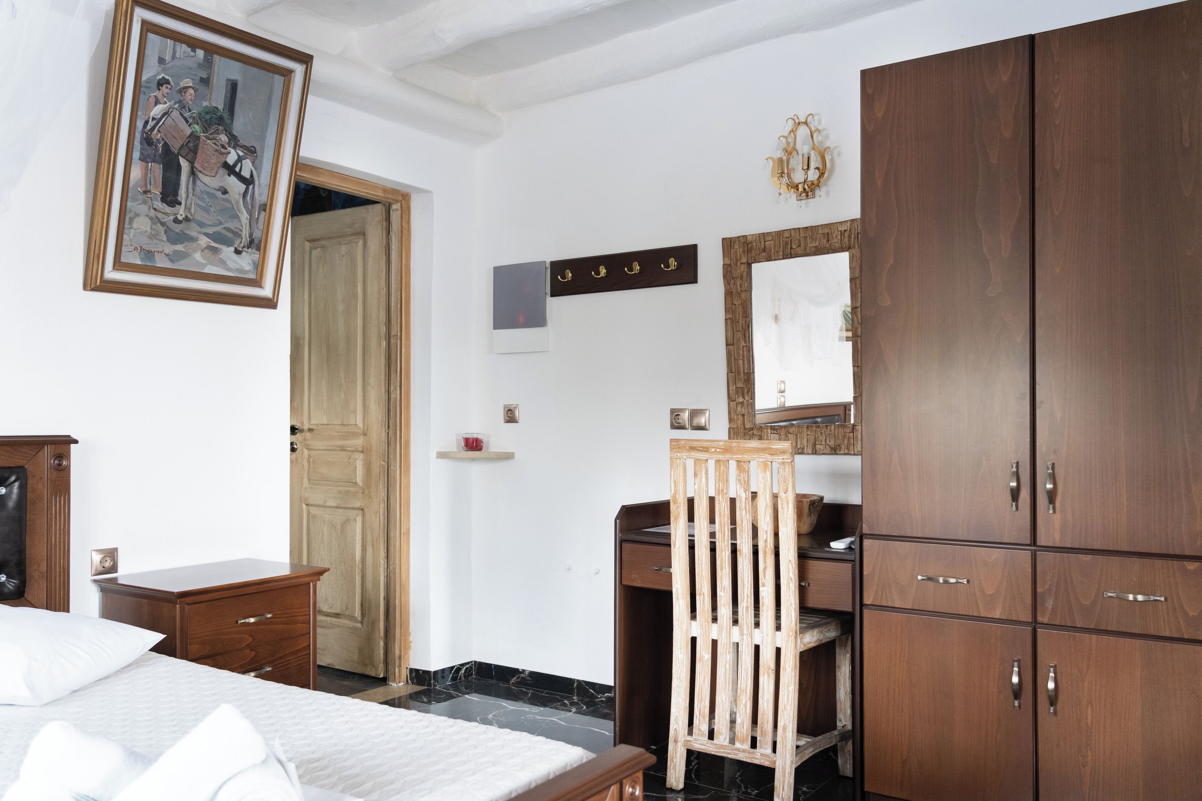 Executive Triple Room | In-room safe, blackout curtains, free WiFi