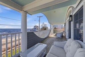 Property grounds - Sun-Drenched Coastal Escape on Kennebunk Beach (Kennebunk)