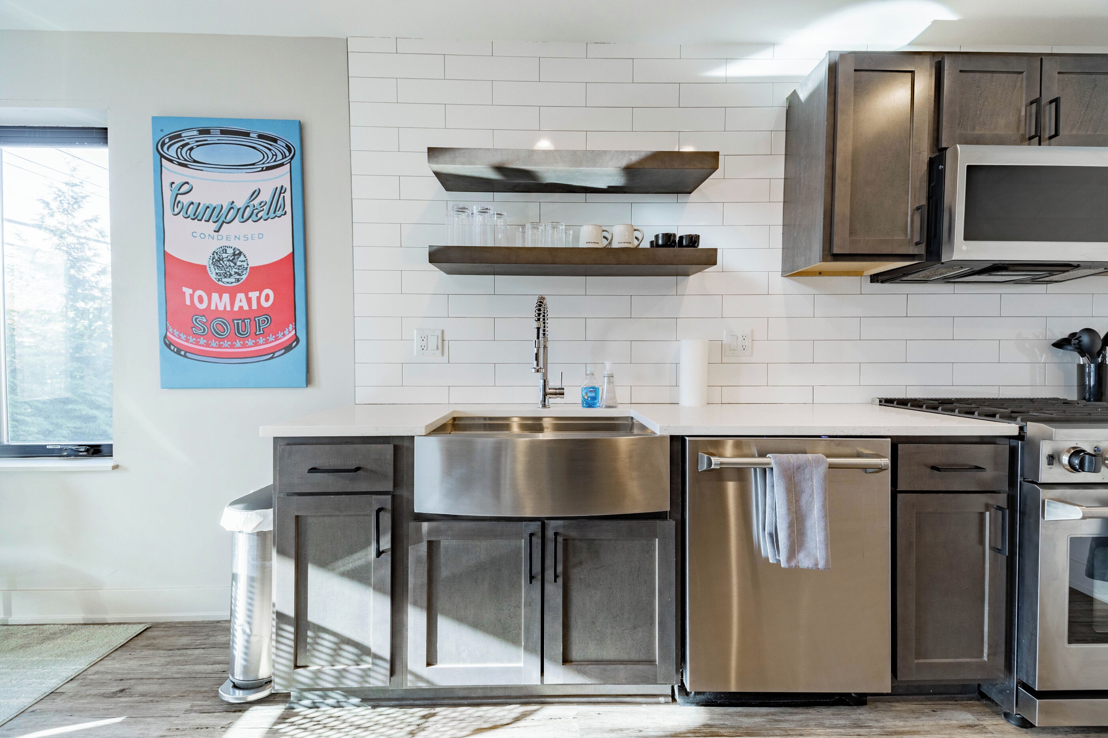 Fridge, microwave, oven, dishwasher