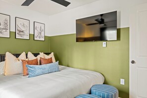 5 chambres, fer et planche à repasser, Wi-Fi, draps fournis