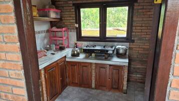 Villa, Garden View | Private kitchen
