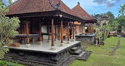 Cozzy Villa Taman near Sidemen Bali