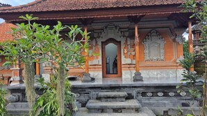 Vila, pemandangan kebun | Detail eksterior