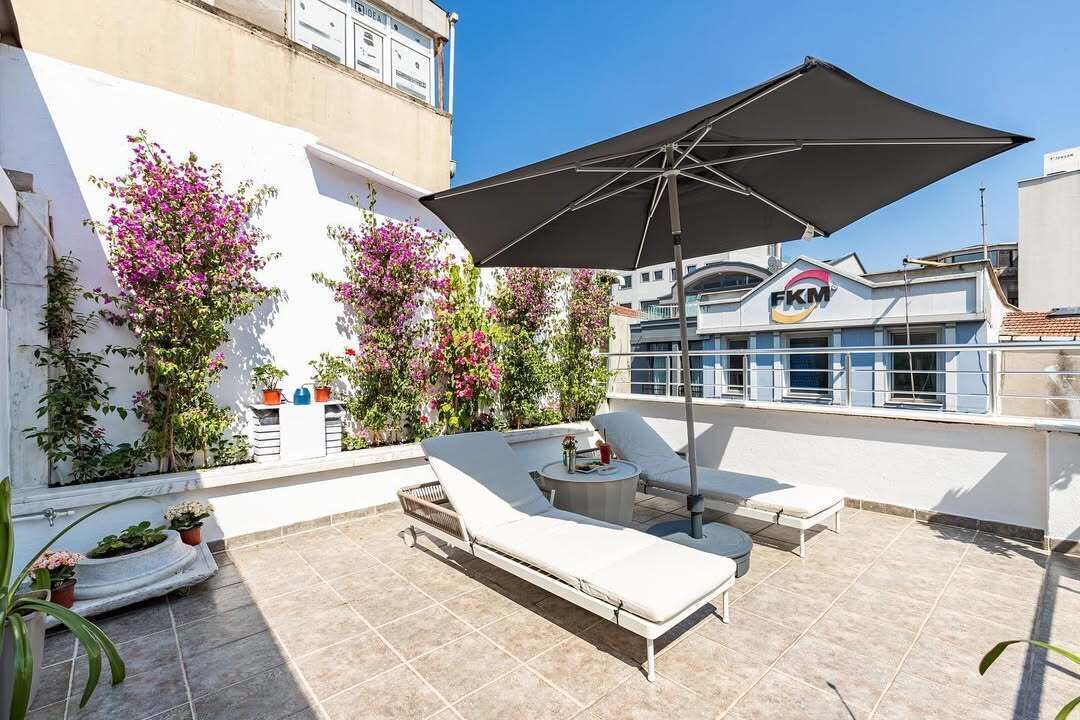 Premium Triple Room | Terrace/patio