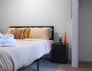 3 makuuhuonetta, ilmainen Wi-Fi, vuodevaatteet