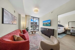TV - Boutique 1BR | Spa & Gym | World Cup Miami 2026 (Miami)