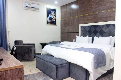 Pandin Hotel
