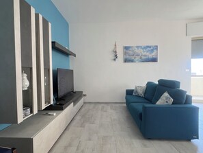 Living area - Apartment with a view of the bay of Otranto a stone's throw from the sea (Otranto)