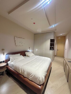 Family Room, Balcony, City View | Desk, laptop workspace, blackout drapes, soundproofing