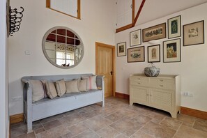 Living area - The Lady Rothschild Dairy (Peterborough)