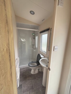 Bathroom - Cozy Caravan With Decking and Parking (Blackpool)