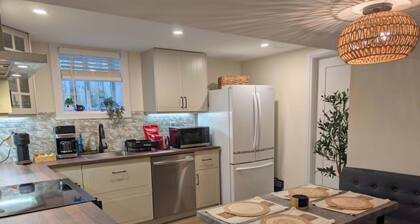Boho Retreat - Free Parking, Kitchen, Wi-Fi