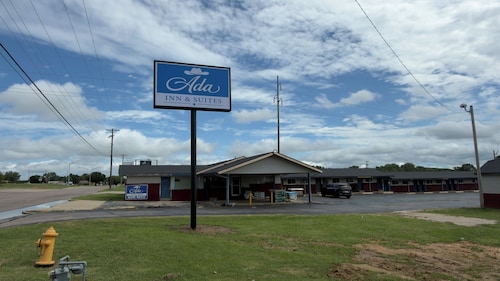 Ada Inn & Suites