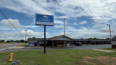 Ada Inn & Suites