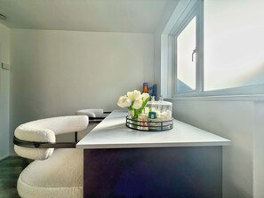 Spa - Stylish 2 BDR house in Grays Essex (Grays)