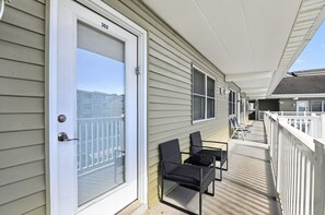 Terrace/patio - Family-Friendly, Newly Updated  - Steps to Beach! (Wildwood Crest)