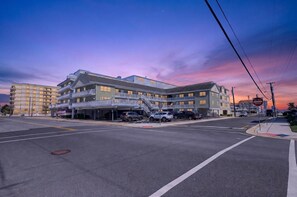 Exterior - Family-Friendly, Newly Updated  - Steps to Beach! (Wildwood Crest)